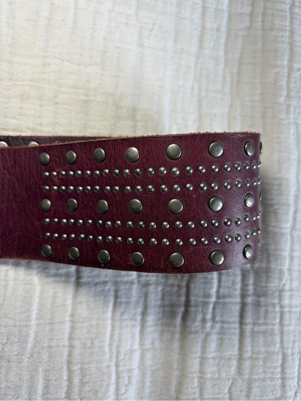Rough Roses Genuine Leather Studded Belt Burgundy Wide Boho Western Sz S - Picture 4 of 5